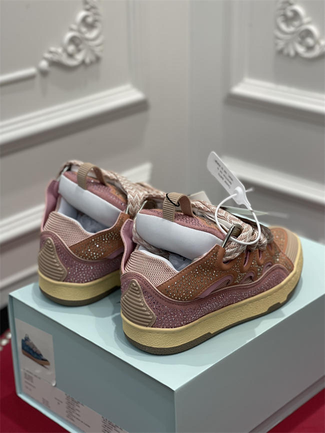 Lanu1n curb sneaker