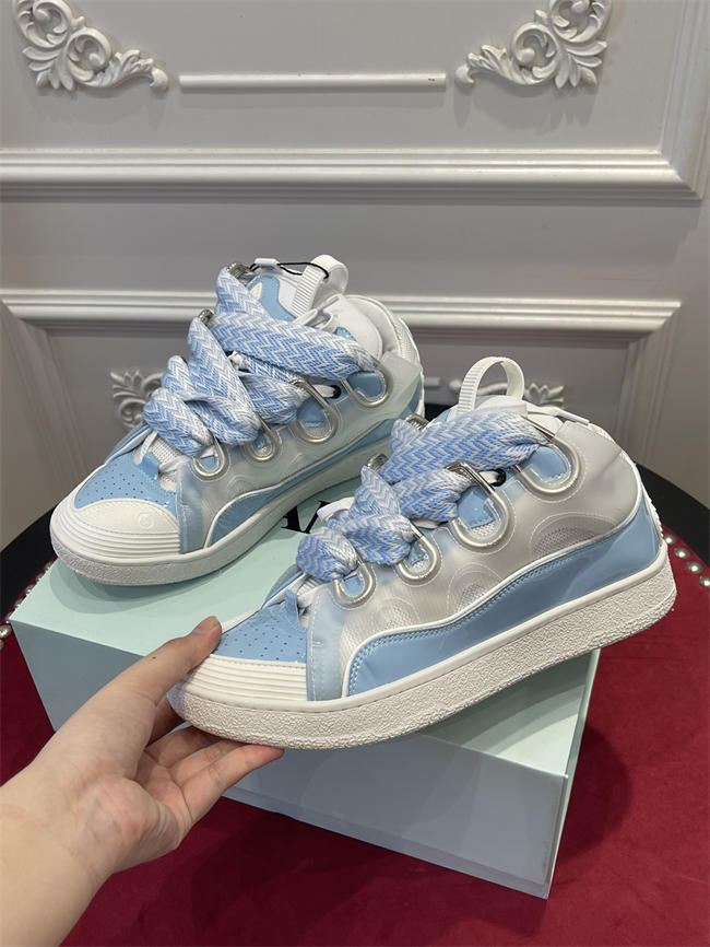 Lanu1n curb sneaker
