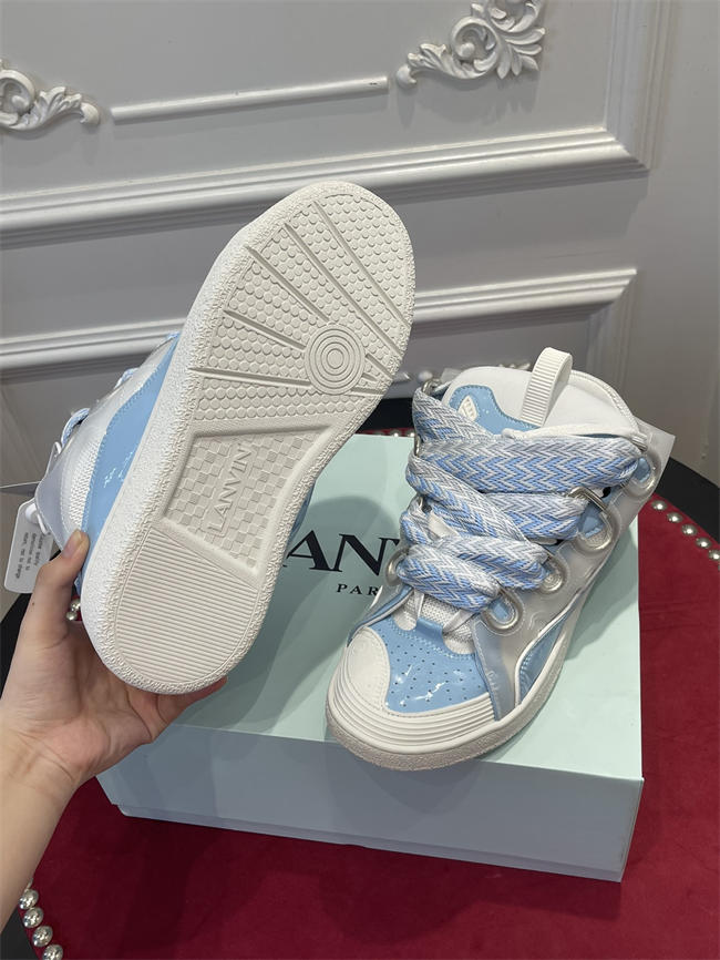 Lanu1n curb sneaker