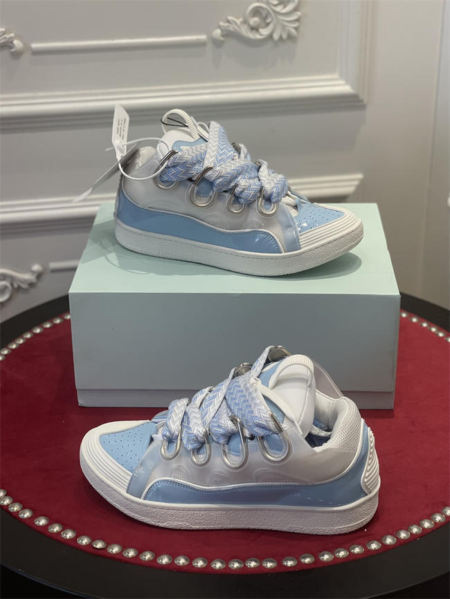 Lanu1n curb sneaker