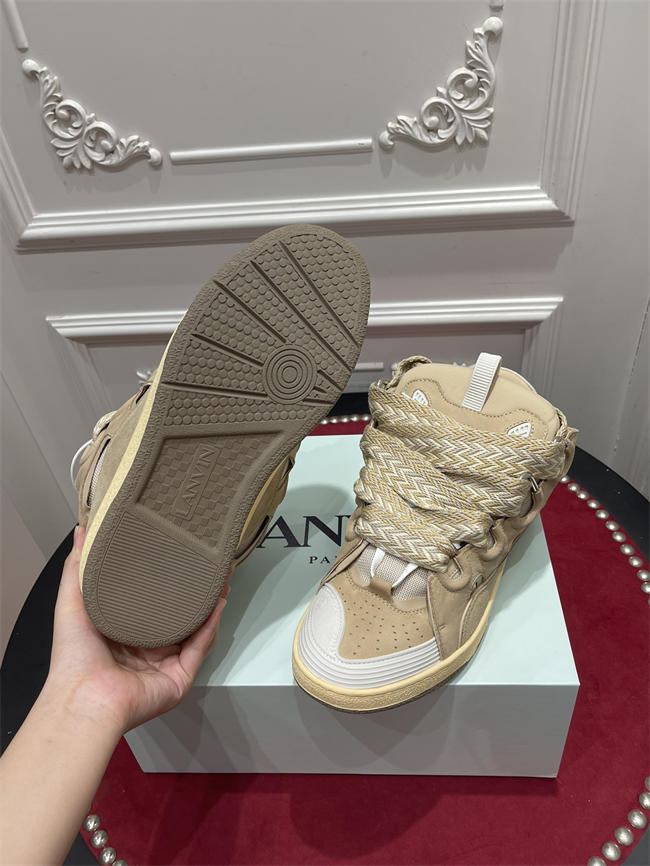 Lanu1n curb sneaker