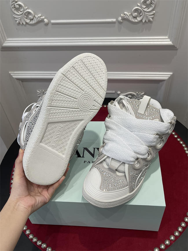 Lanu1n curb sneaker