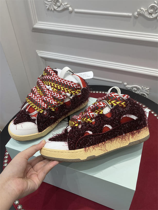 Lanu1n curb sneaker
