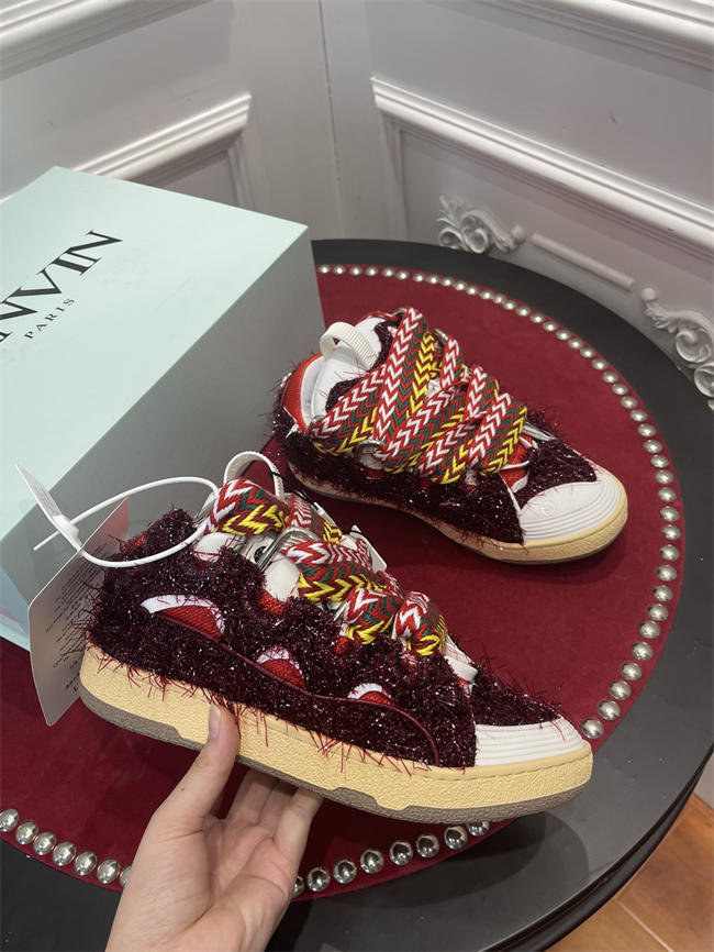 Lanu1n curb sneaker