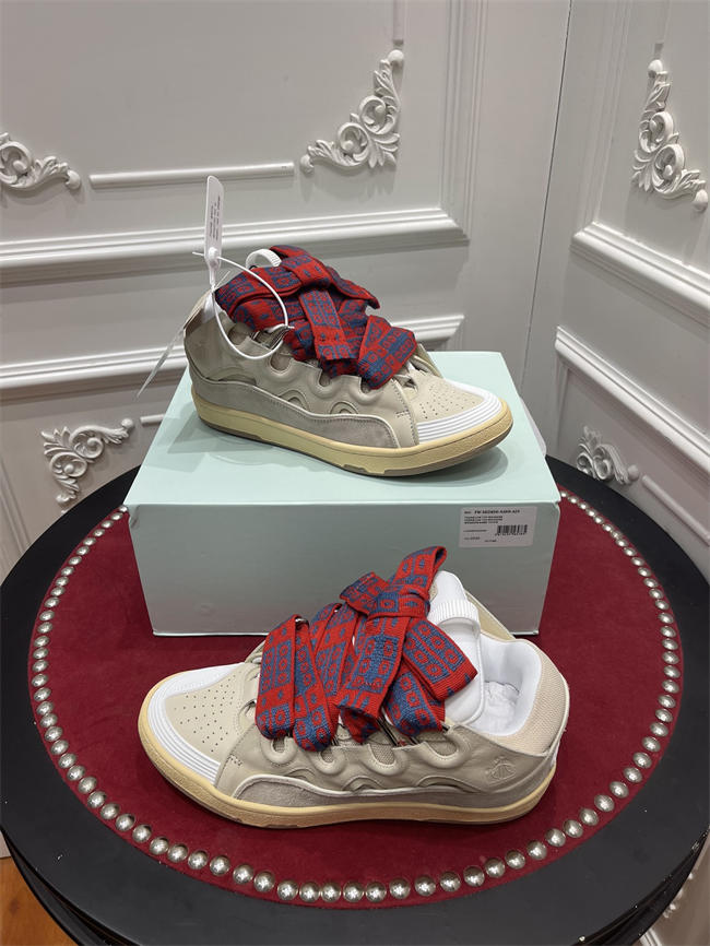 Lanu1n curb sneaker