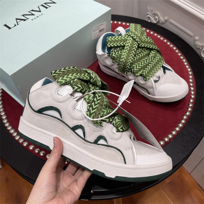Lanu1n curb sneaker