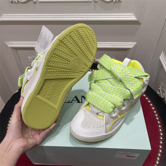 Lanu1n curb sneaker
