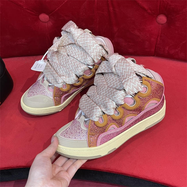 Lanu1n curb sneaker
