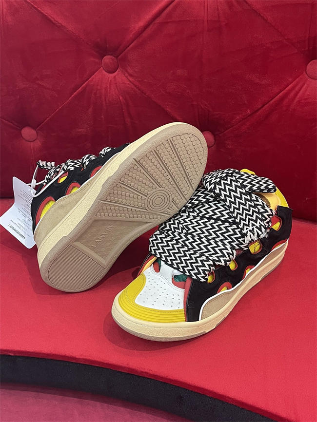 Lanu1n curb sneaker