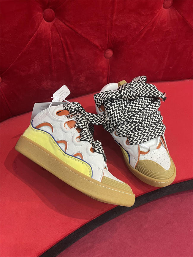 Lanu1n curb sneaker
