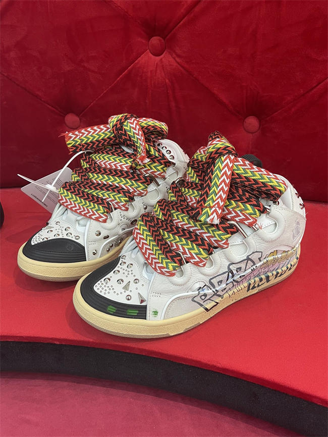 Lanu1n curb sneaker
