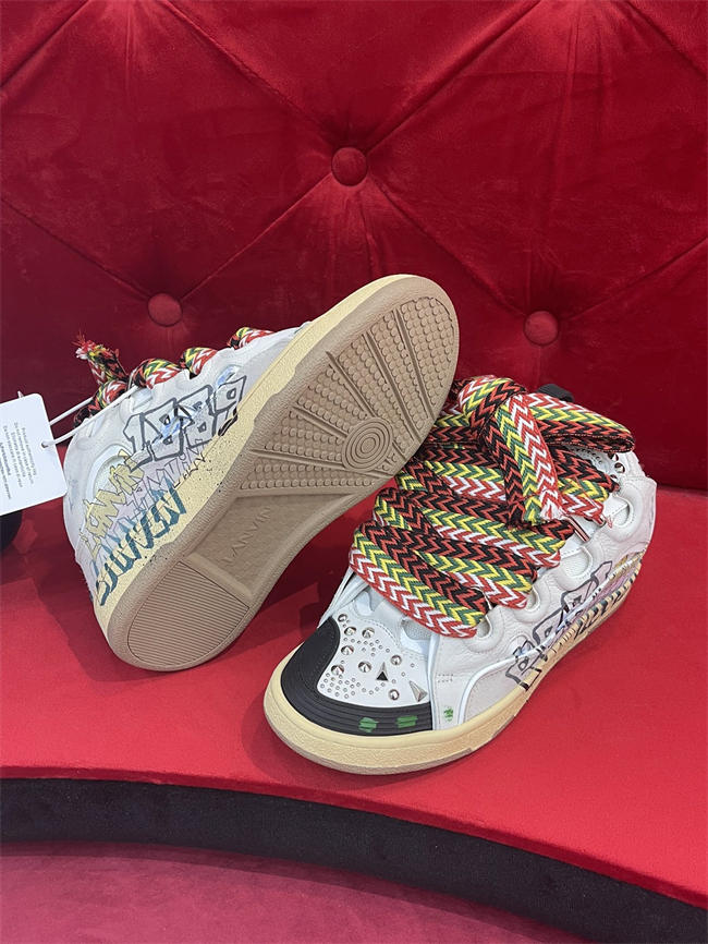 Lanu1n curb sneaker