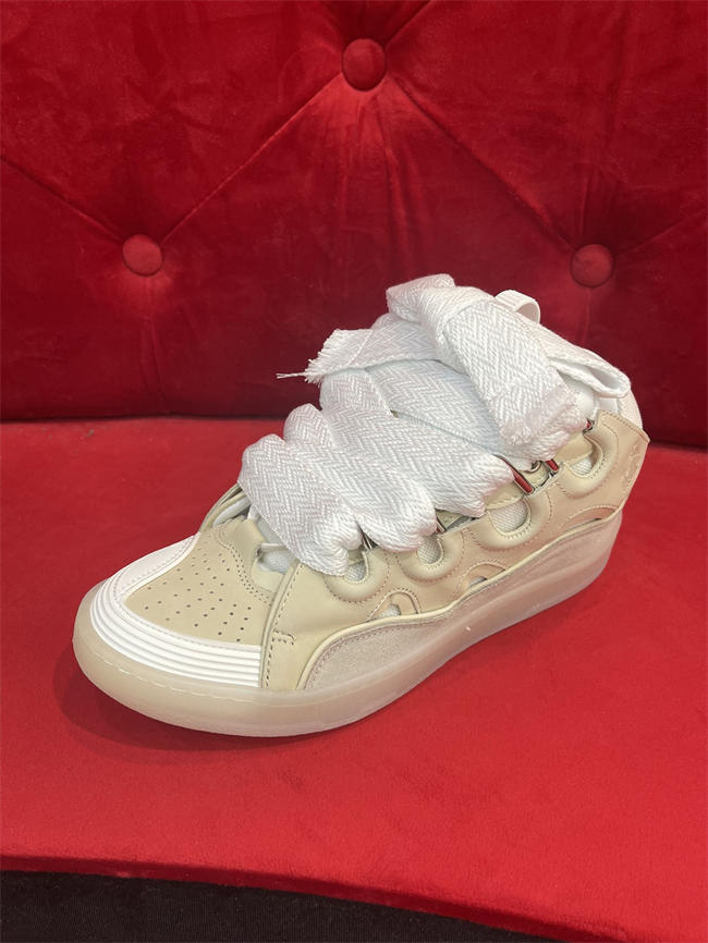 Lanu1n curb sneaker