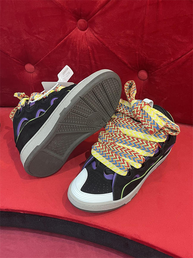 Lanu1n curb sneaker