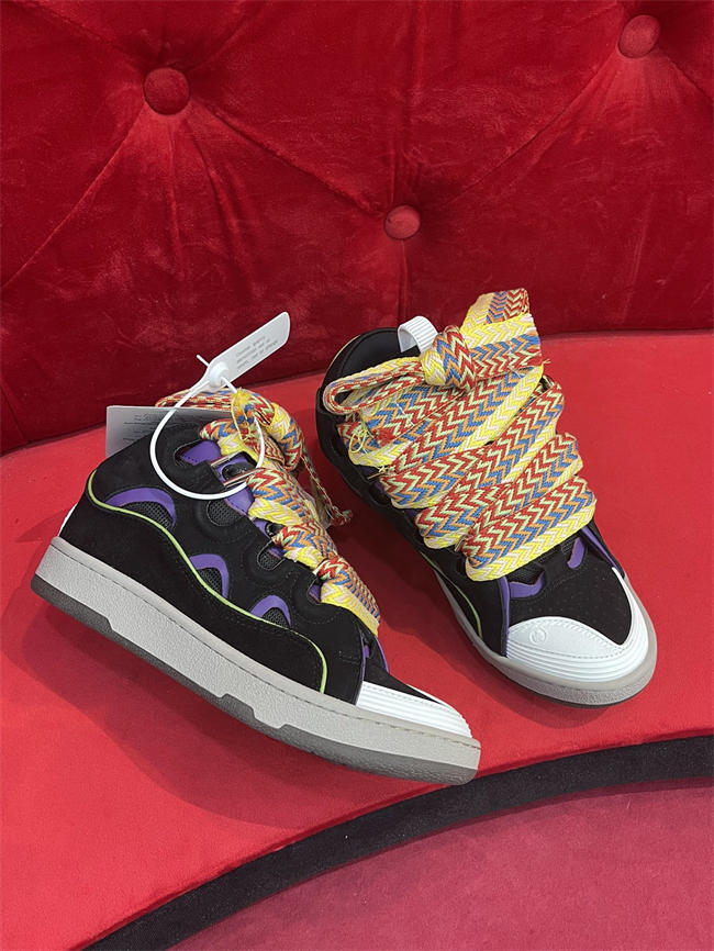 Lanu1n curb sneaker