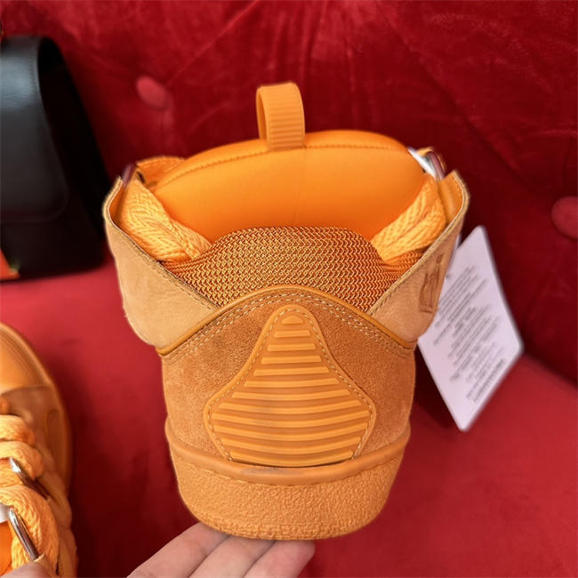 Lanu1n curb sneaker