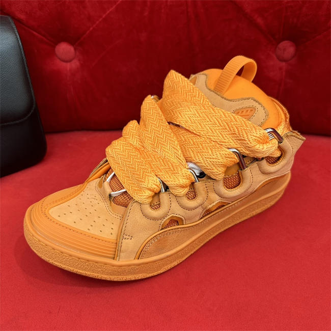 Lanu1n curb sneaker