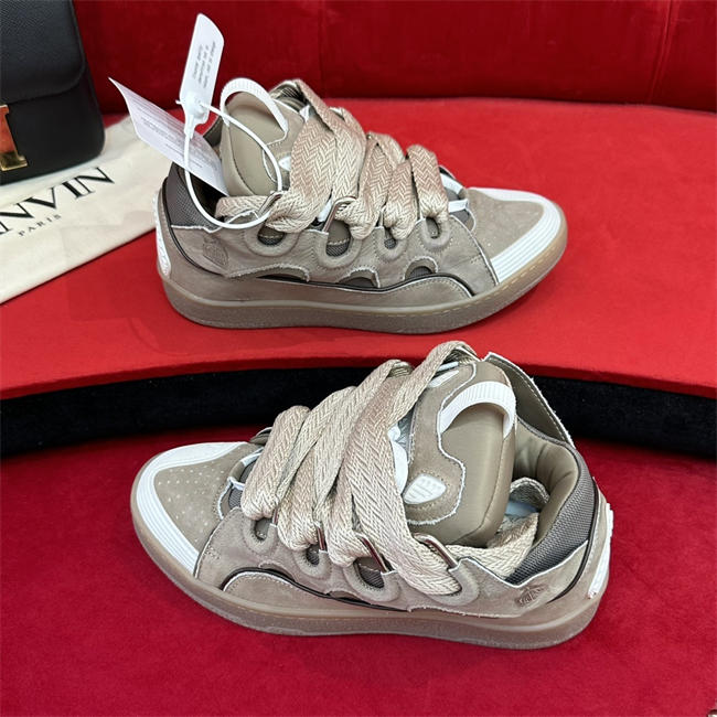Lanu1n curb sneaker