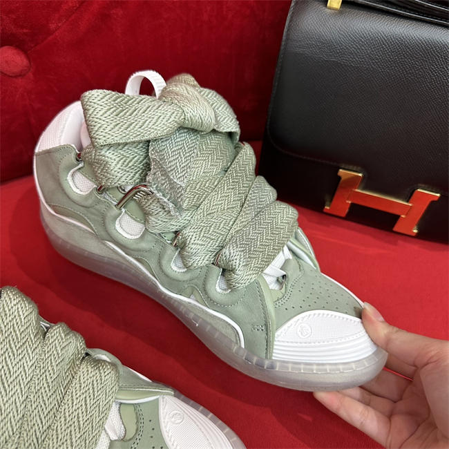 Lanu1n curb sneaker