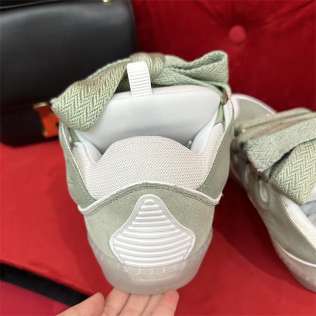 Lanu1n curb sneaker