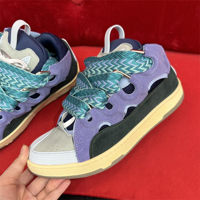 Lanu1n curb sneaker