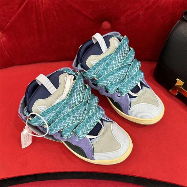 Lanu1n curb sneaker