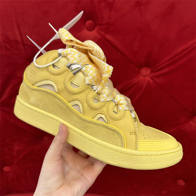 Lanu1n curb sneaker