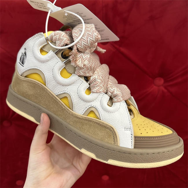 Lanu1n curb sneaker