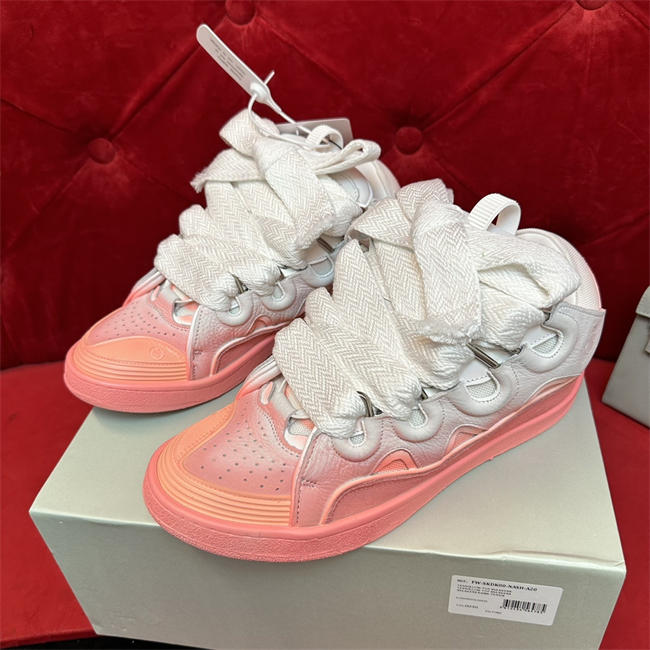 Lanu1n curb sneaker
