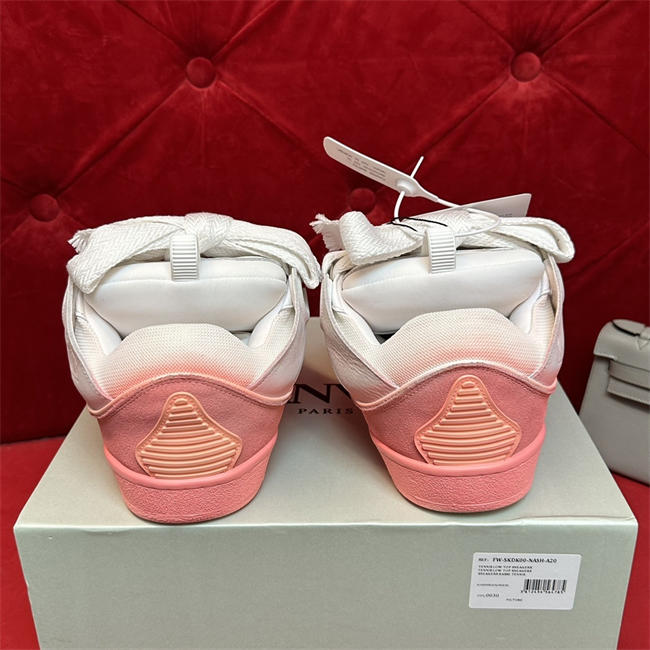 Lanu1n curb sneaker