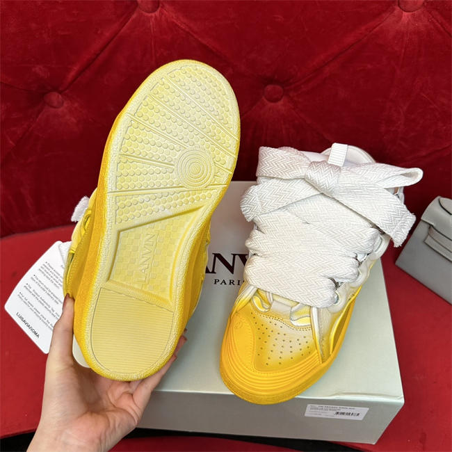 Lanu1n curb sneaker