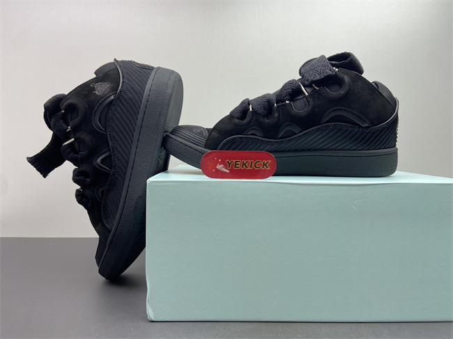 Lanu1n curb sneaker
