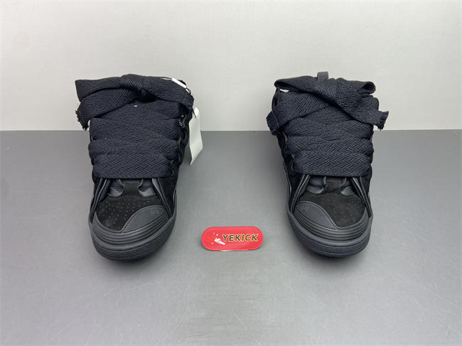 Lanu1n curb sneaker