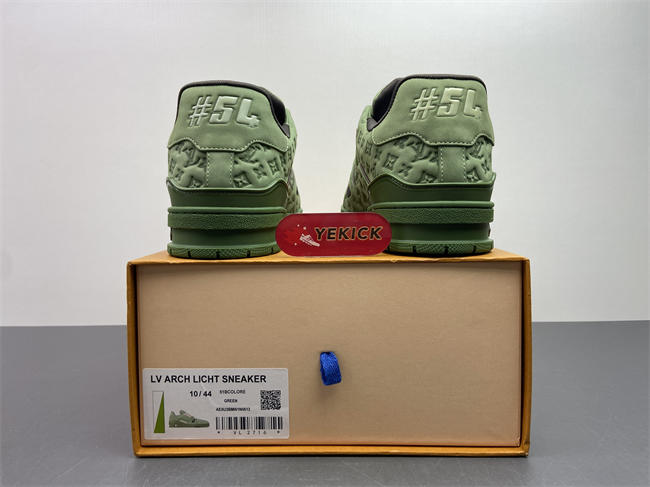 l0vis Vvtt0n lv trainer