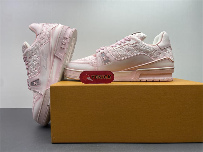 LV Trainer Sneaker