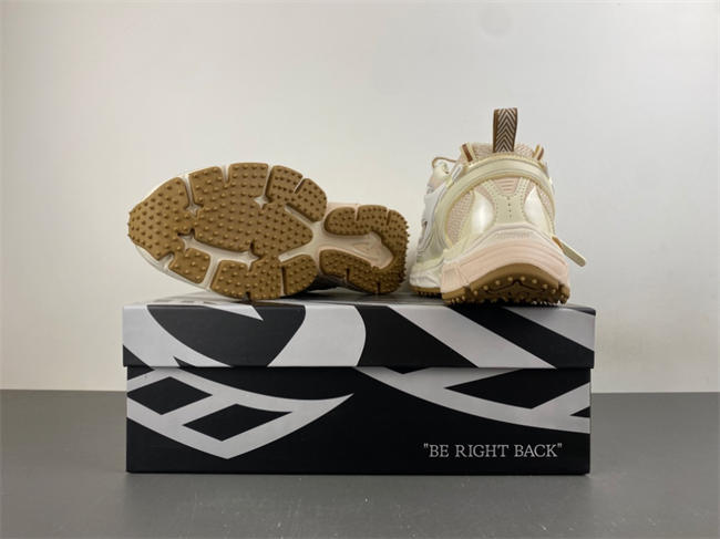 Off White 24 Rich Gold