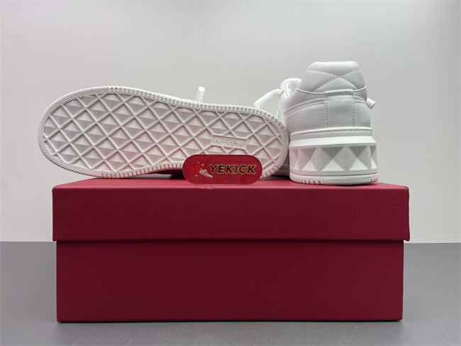 Valentino Sneakers