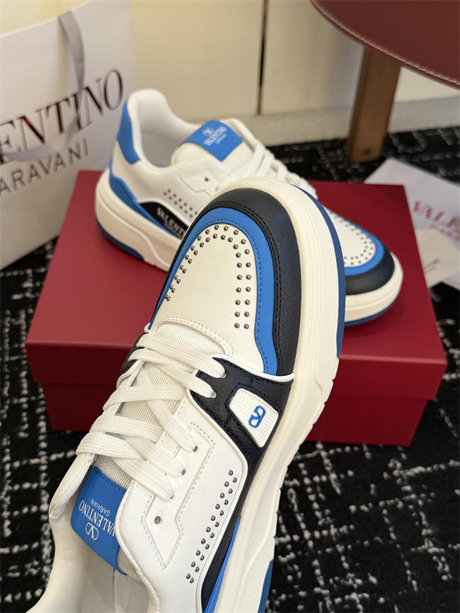 Va1e*ntin0 sneakers