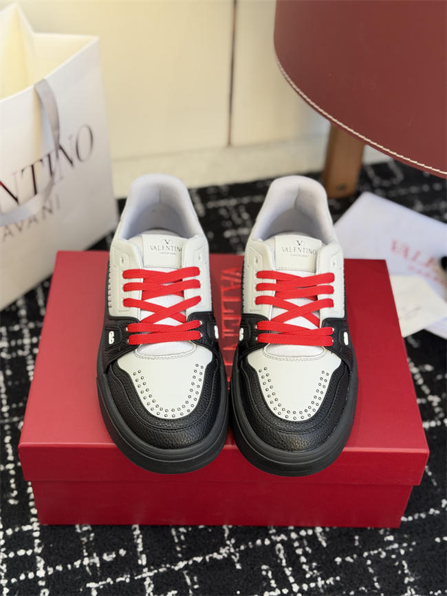 Valentino Sneakers