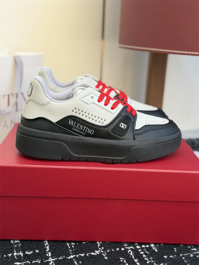 Valentino Sneakers