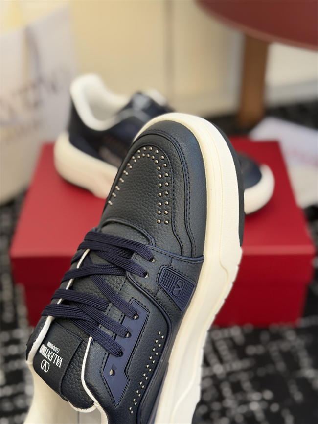 Valentino Sneakers