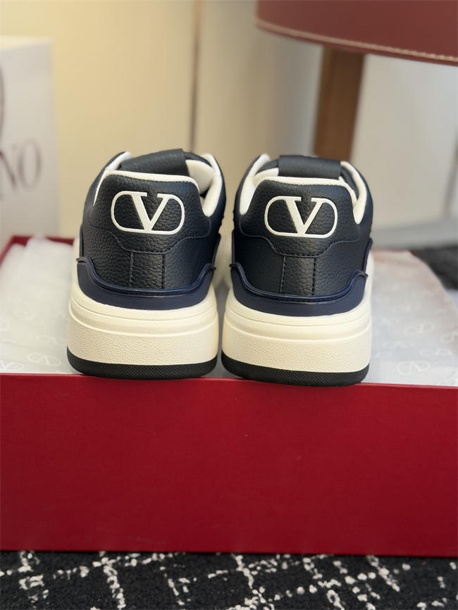Valentino Sneakers