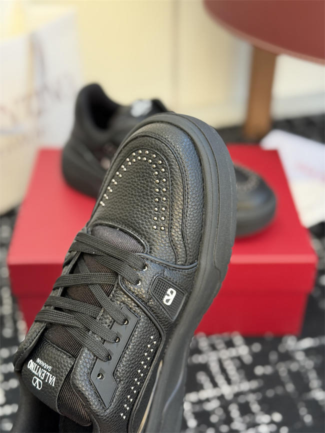 Valentino Sneakers
