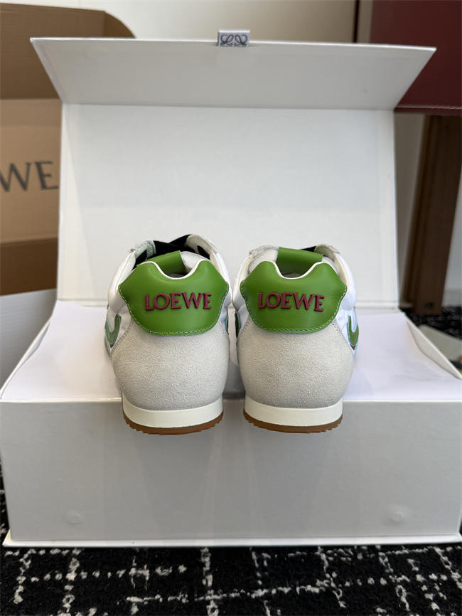 L0ew* sneaker