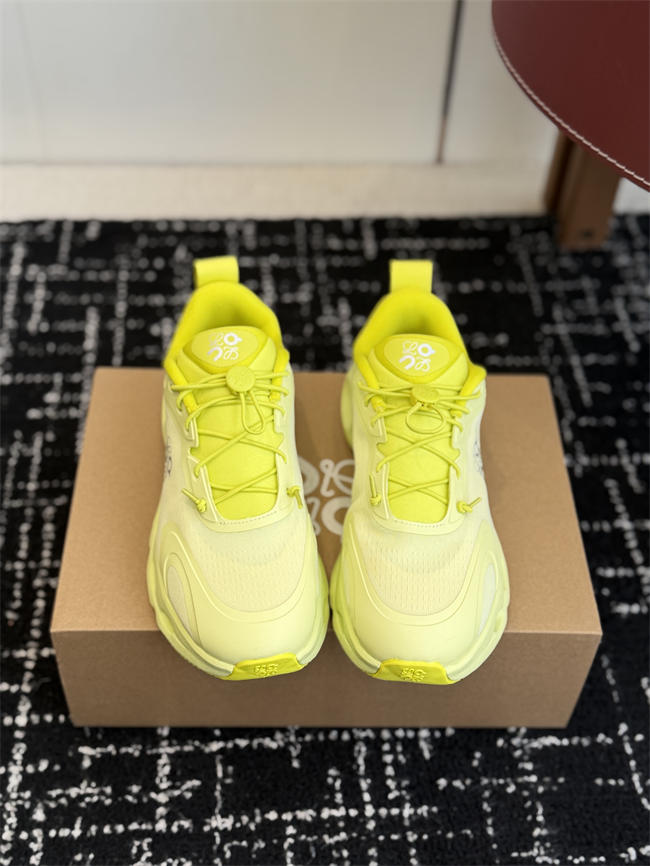 L0ew* sneaker