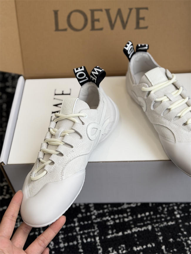 L0ew* sneaker