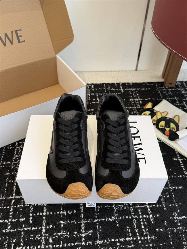 L0ew* sneaker