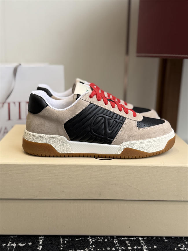 Valentino Sneakers