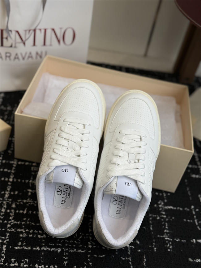 Valentino Sneakers