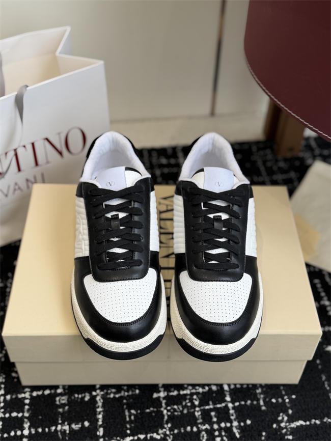 Valentino Sneakers